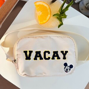 Disney aangepaste heuptasje-letterpatch, Disney heuptas, crossbody Disney-tas, reistas, chenille-patches, Fab Five heuptasje