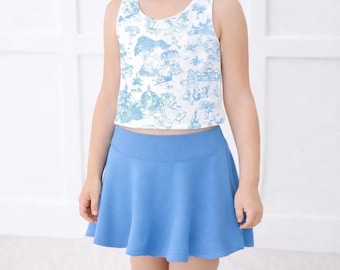 Conjunto deportivo Magic Kingdom para niñas / Conjunto de 2 piezas de camiseta y falda Princess Toile / Ropa deportiva Disney para mujer