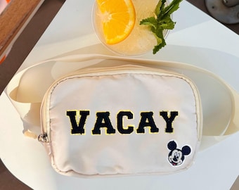 Disney Custom Fanny Pack Buchstabenpatch, Disney Gürteltasche, Crossbody Disney Bag, Reisetasche, Chenille Patches, Fab Five Fanny Pack