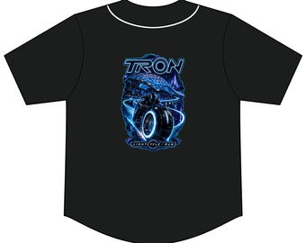 Maglia da baseball con illustrazione del casco della Lightcycle di TRON / Maglietta neon fantascientifica