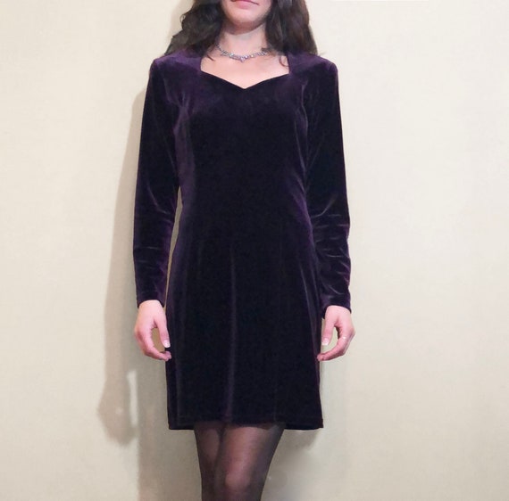 Vintage 1990's Purple Velvet Sweetheart Neckline … - image 3