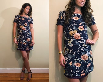 Vintage 1990's Blue Floral Short Sleeve Cocktail Mini Tight Lined Dress Size 4