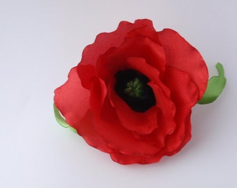 poppy flower, brooch pin and clip hair