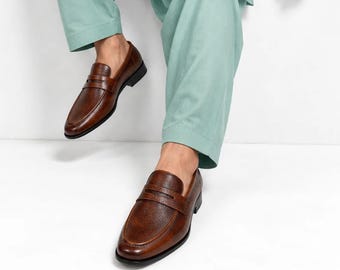 Handgemaakte bruine leren loafers voor heren | Klassieke instappers