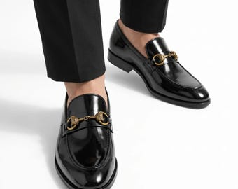 Mocassins à mors en cuir verni noir faits main : Chaussures habillées de luxe pour hommes