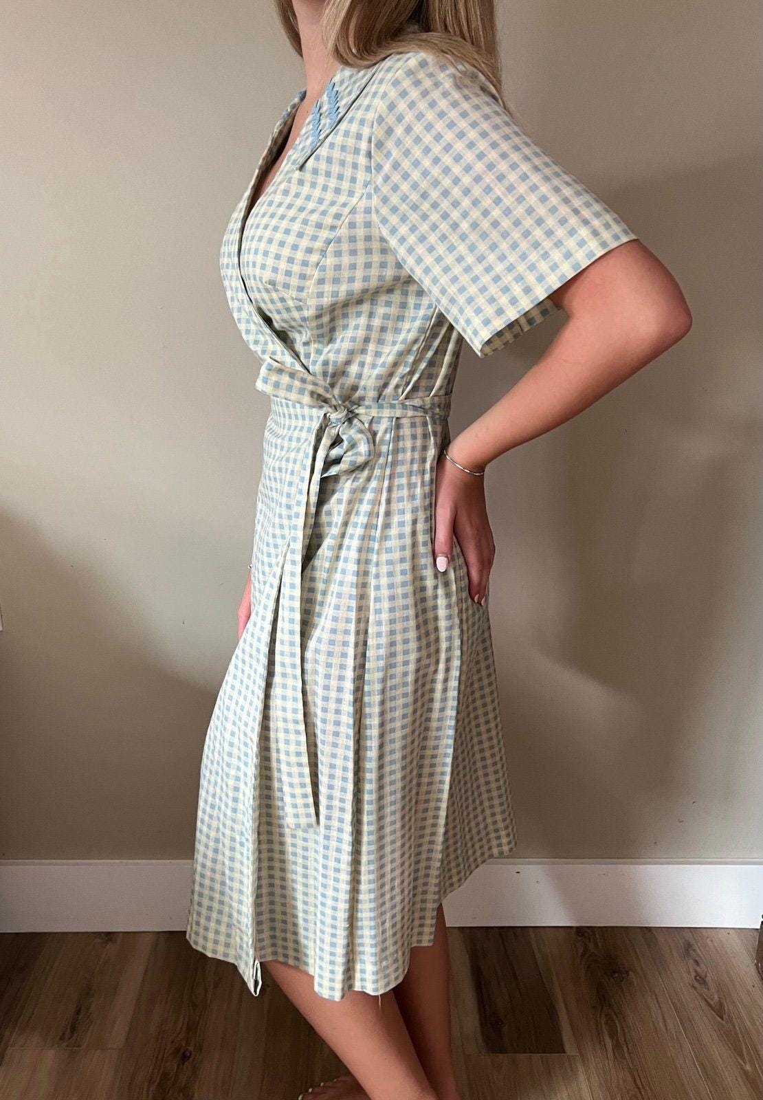 urban outfitters gabrielle linen dress UO Gabrielle Linen Midi Wrap Dress