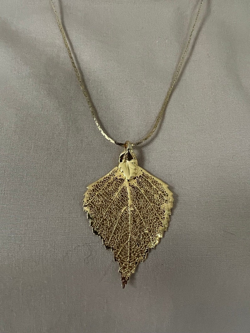 Vintage 24ct Gold Dipped Aspen Leaf Pendant Necklace Leaves Earrings Jewelry image 4