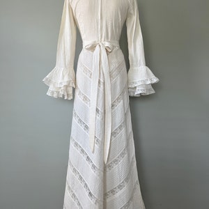 Edwardian Era Beige Lace Vintage Wedding Dress by El Buzon 1910 1920's Replica made in 1960s Size Small image 7