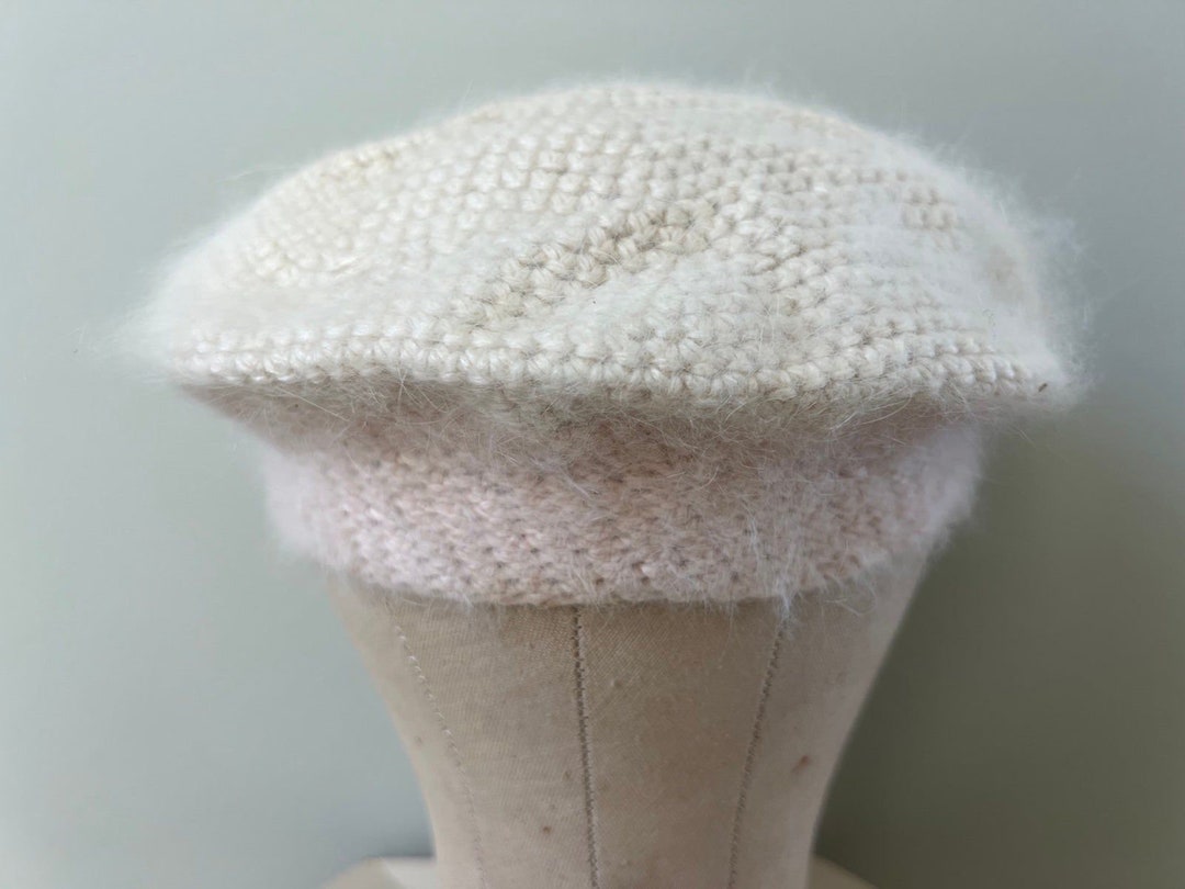 1950s Vintage 1-2y Ballet Pink & Cream Cashmere Knitted Handmade Beret ...