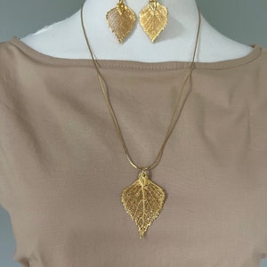 Vintage 24ct Gold Dipped Aspen Leaf Pendant Necklace Leaves Earrings Jewelry image 2