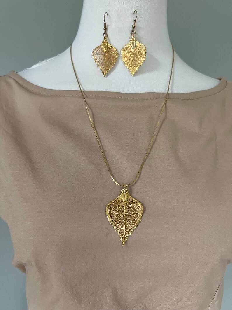 Vintage 24ct Gold Dipped Aspen Leaf Pendant Necklace Leaves Earrings Jewelry image 2