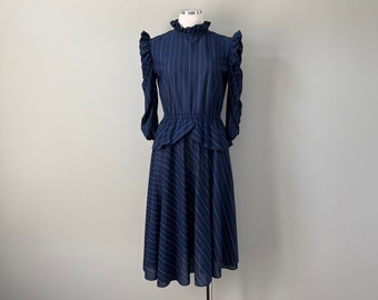 1970s Vintage Ladies Navy Blue Pinstripe Rockabilly Work Attire Dress