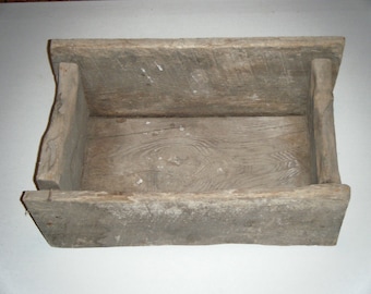 Vintage feed box