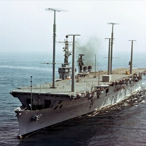 Uss Wright Cc-2 Carrier Ship 1963 Glossy Poster Picture Photo Print Banner  Booma Prints