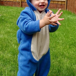 Sonic onesie/ Adult sonic the hedgehog gift/ Sonic party/sonic kigurumi/ sonic cosplay/ sonic clothing image 4