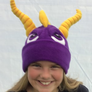 Spyro dragon beanie/dragon hat/Spyro Cosplay/Spyro/Spyro costume