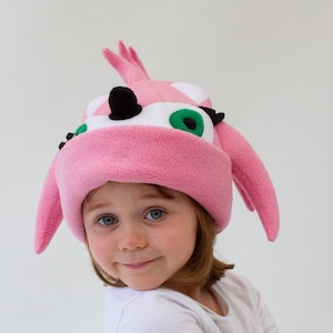 Amy Rose beanie/Amy Rose sonic/Amy Rose hat/Tails Sonic beanie/tails beanie / tails Sonic hat /sonic the hedgehog  gift /sonic costume