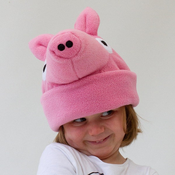 Pig beanie/ Pig hat/ Pig gift / pig-party/ pig clothing/ pig costume/ pig cosplay