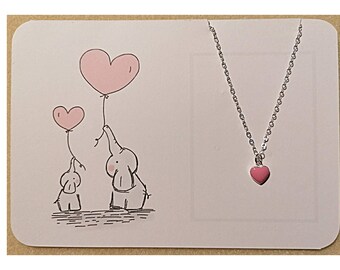 18 Sterling Silver Fine Trace Chain Necklace with a Dusky Pink Freshwater Pearl /& Gem Pendant.