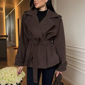 Women's Cashmere Wool Coat Jacket Belted Wrap Blazer Unlined Fall Outerwear Turn Down Collar Elegant Minimalist Loose Fit Capsule Wardrobe