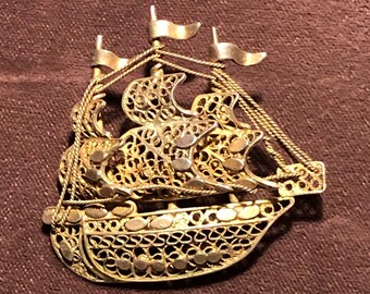 Vintage Gilt Filigree Tall Ship Pin Brooch