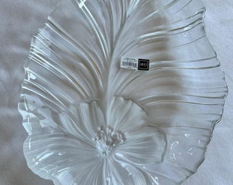 Mikasa Hibiscus Frost Crystal Leaf Platter 17.5” Germany New in Box