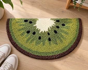 Tappetino da bagno trapuntato con motivo kiwi, disegno di frutta a mezza luna verde, decorazione originale per il bagno.