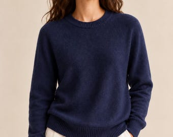 100% Pure Cashmere Crew Neck Sweater for Women, Lightweight Knit Pullover, Minimalist Luxury Sweater