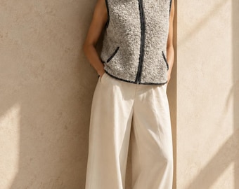 100% Cashmere Bouclé Vest for Women, Hand-Knit Zip-Up Gilet, Stand Collar Sleeveless Sweater, Luxury Layering Knitwear