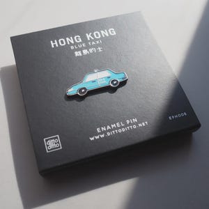 enamel pin - blue taxi