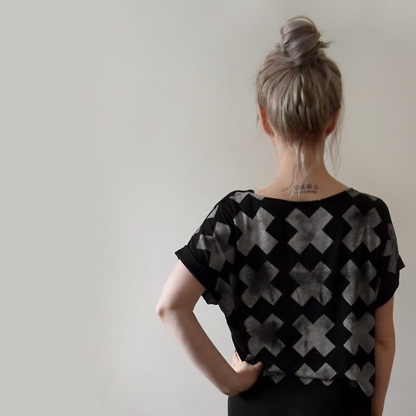 Hand Printed Jersey Rolled Sleeve Boxy T-Shirt - Multiply Print - Black/White