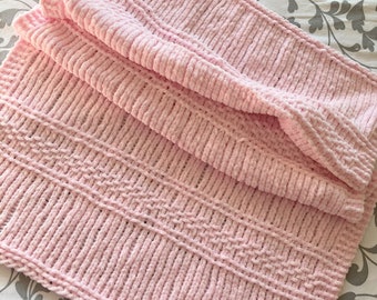 Knitting pattern ~ Lightweight Chunky Baby Blanket ~ Easy Design ~ ENGLISH ~ PDF Download