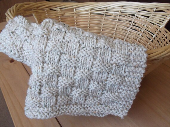 Quick and Easy Basket Weave Baby Blanket / Basket stuffer ...