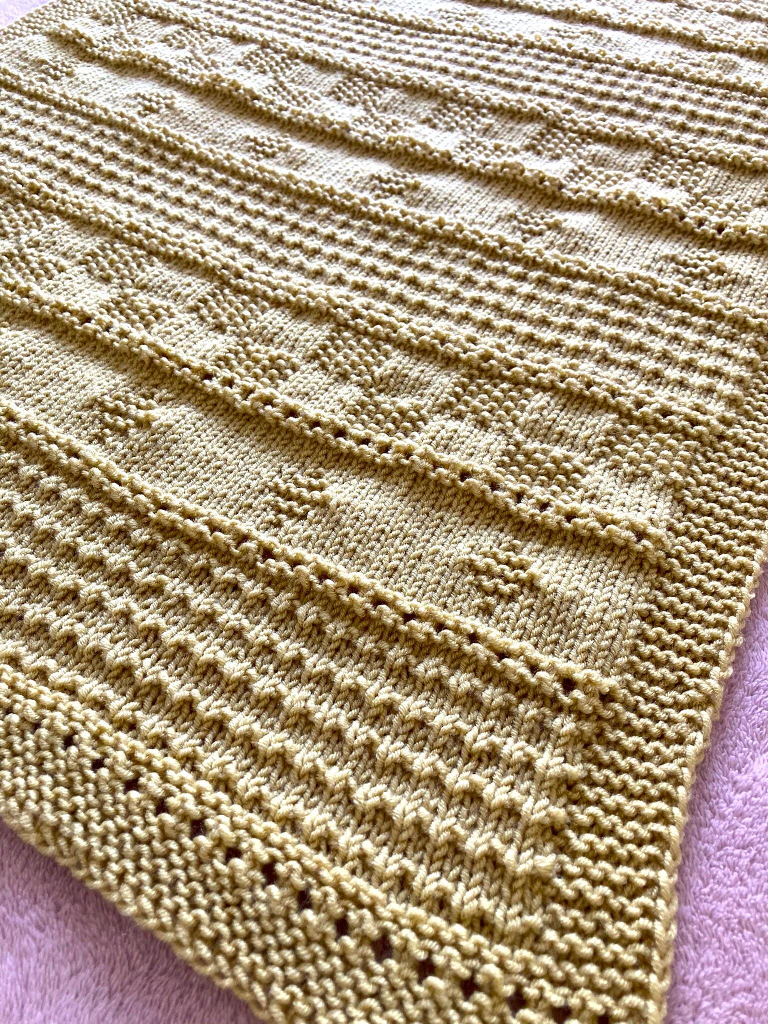 Knitting Pattern ~ Livie Baby Blanket in DK Yarn ~ ENGLISH ~ PDF ...