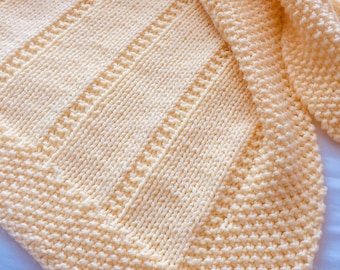 PDF Knitting pattern ~ Easy Baby Blanket ~ Reversible Design ~ Aran Yarn ~ ENGLISH