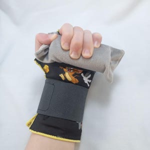 Sensory Gloves for Cerebral Palsy Autism, Contractures Hemiparesis Clenched fist Custom Waterproof Occupational therapy Sensory toys