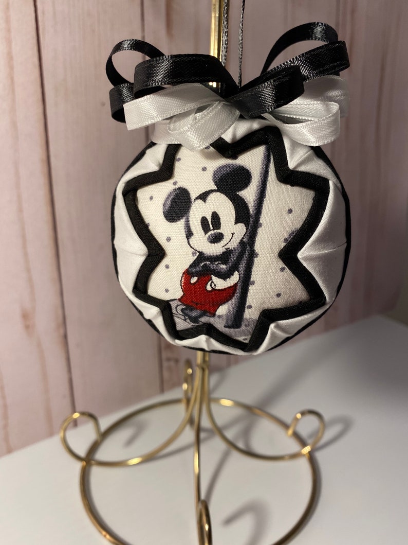 Steamboat Willie ornament image 2