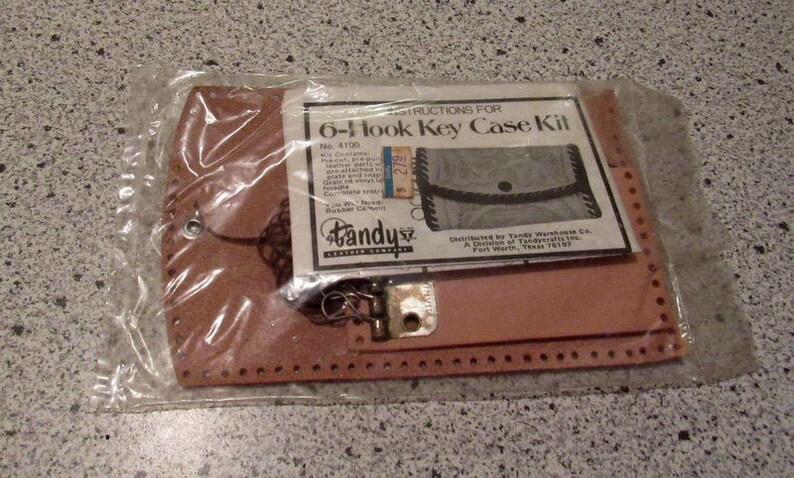 Tandy leather co 6 hook key case kit