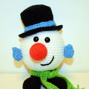 PDF PATTERN: Snowflake the Snowman Noggin Pal