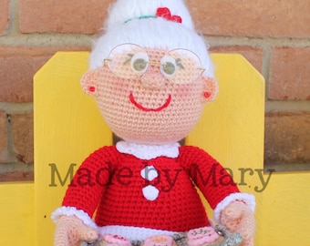 PDF Pattern: Mrs. Claus **Crochet Pattern Only, Not Actual Doll** Crochet Mrs. Claus