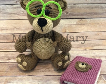 PATRÓN PDF: Oso de lectura Amigurumi **¡Solo patrón de crochet, no muñeca  real!** Oso de ganchillo
