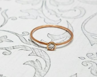 Anillo de diamantes en oro rosa de 14 k