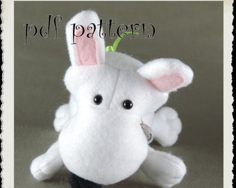 Dog E-PATTERN, Weenie Steakboy puppy pattern, e- Pattern and FULL phot step by step instructions for fleece dog softie