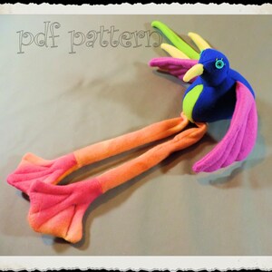 Tweeter Bird Soft animal E-PATTERN, Step-by-Step photo instructions, Downloadable e- Pattern and instructions for fleece bird of paradise