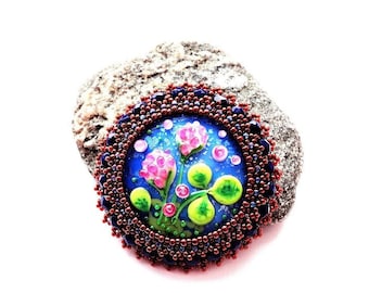 Clover Brooch Colorful Glass Brooch Floral Brooch Flower Lampwork Glass Jewelry Embroidery Brooch Bead Embroidered Round Brooch OOAK