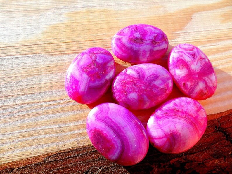 pink agate stone