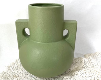 Groene vaas terracotta keramiek vintage Hongaars aardewerk mat glazuur