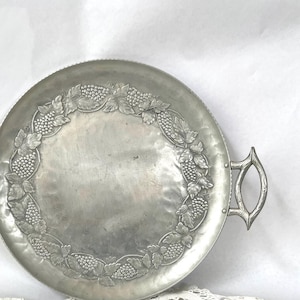 Metal platter plate tray dish vintage hammered aluminum grape design