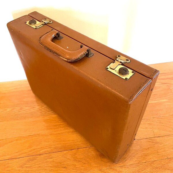 Retro briefcase brown vinyl luggage snap closed storage display MCM vintage