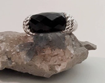 Vintage Black Onyx and Sterling Silver Ring